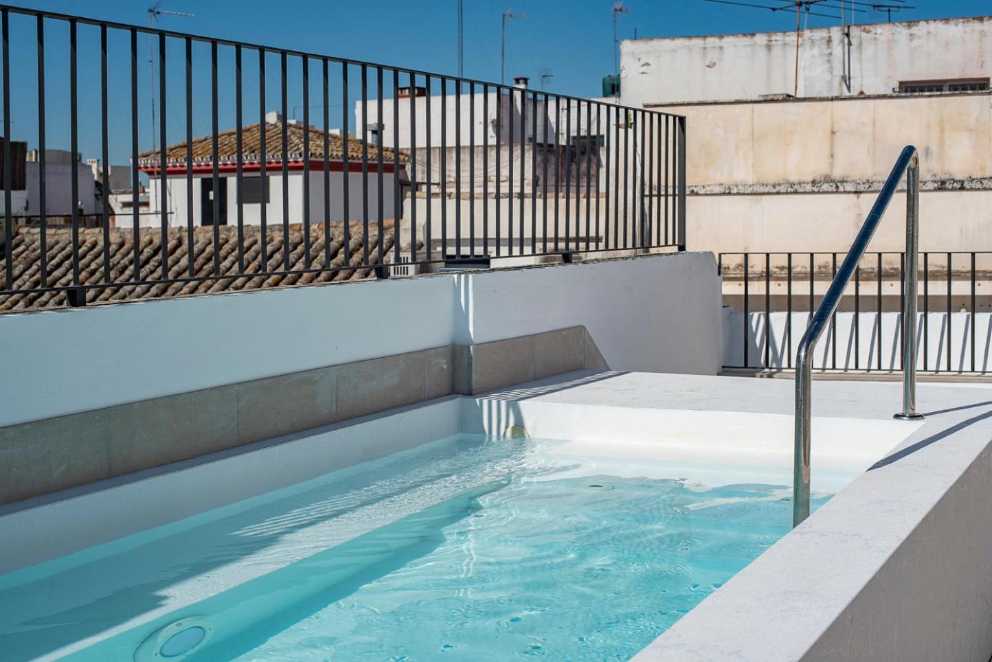 סביליה Slow Suites Salvador מראה חיצוני תמונה